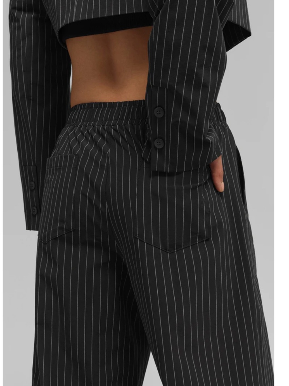 Alo Yoga Pinstripe Daylight Boxer Pant (Long) - Picture 2 of 4